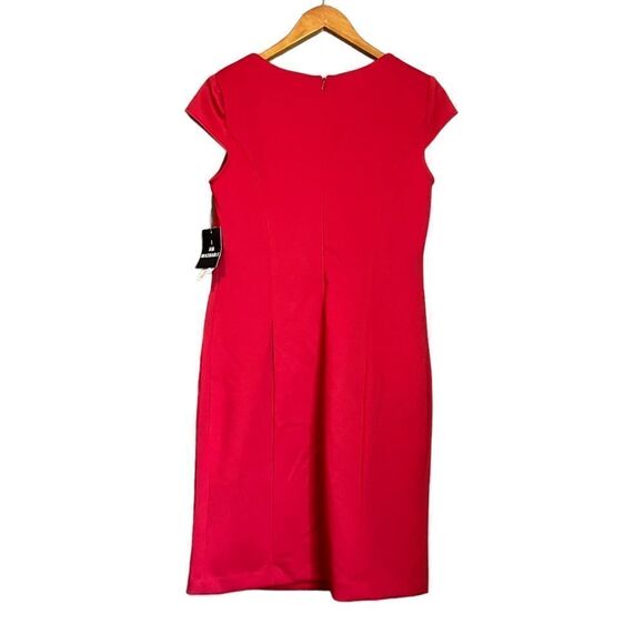NWT! Studio one red short sleeve dress. Size 8 - Picture 7 of 9